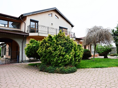 Casavila 5 camere vanzare in Bucuresti, Valea Oltului