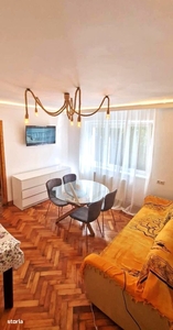 De vânzare apartament 2 camere zona centrală