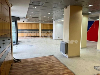 Spatiu comercial sau birouri de 173 mp, Decebal