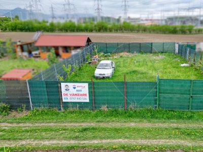 Viseaza la Propria Ta Gradina! Teren de 300 mp in Cartierul Triaj!