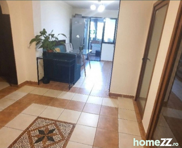 Apartament 4 camere