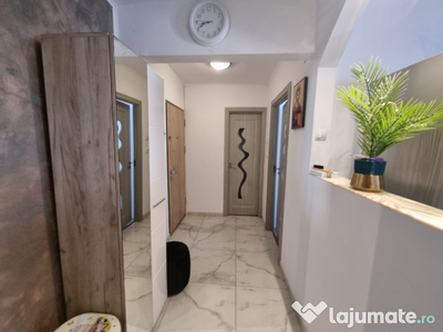 Apartament 2 camere decomandate- etaj 3- renovat modern