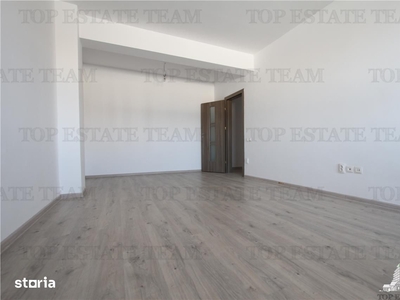 Vanzare Apartament 3 camere Mobilat si Utilat str Monumentului