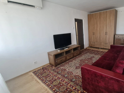 3 camere, decomandat, 71 mp, de vanzare apartament in zona Podu Ros, Restaurant Cotnari, Cod 155123