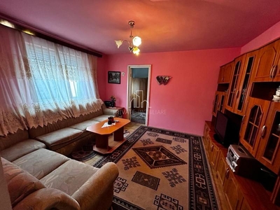 Apartament 3 camere, zona Dumbravei, Sighisoara