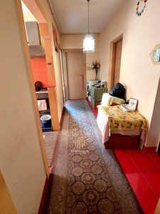 Apartament 3 camere, zona Ferenczi Caroly!!!