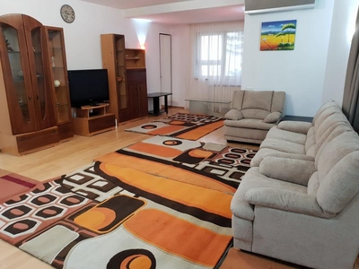 APARTAMENT 4 CAMERE