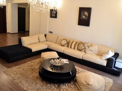 APARTAMENT 4 CAMERE