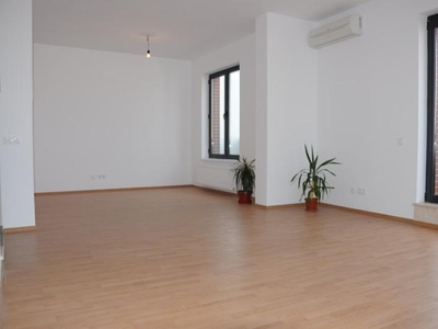 APARTAMENT 4 CAMERE