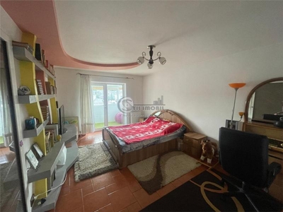 Apartament 4 Camere Frumoasa 140 MP+Terasa+Mansarda