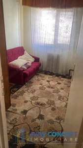 Apartament de vanzare 3 camere zona Dacia