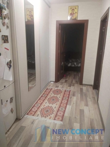 Apartament de vanzare cu 2 camere- Zona Alexandru cel Bun