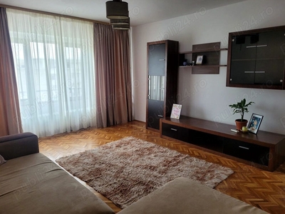 Inchiriere apartament 3 camere metrou Muncii, Calea Calarasi