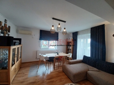 APARATORII PATRIEI - SOS BERCENI - Apartament 4 camere