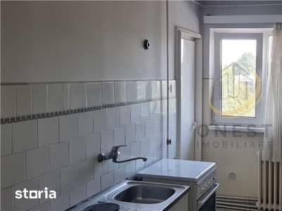 Apartamen 2 camere decomandat Dambu