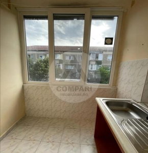 Apartament 2 camere decomandat Aradului langa Piata Verde