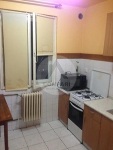 Apartament 2 camere decomandat Sala Olimplia etaj 5 din 8 pozitie foarte buna