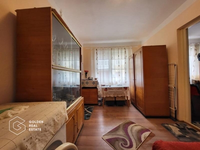 Apartament 2 camere, etajul 2, Lipova