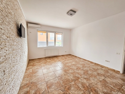 Apartament 2 camere - PRETABIL AFACERE