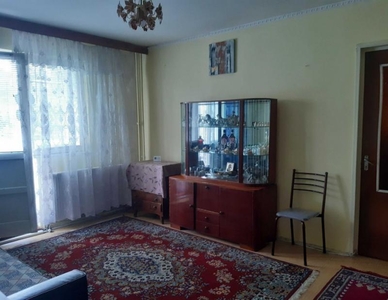 Apartament 2 camere(mobilat-utilat), situat in zona Grivitei