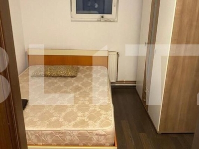 Apartament 3 camere, 65 mp, parcare, preluare chiriasi, zona străzii Meteor