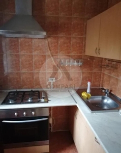 Apartament 3 camere parter zona Circumvalatiunii Dacia amenajat