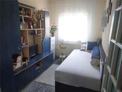 Apartament 3 camere zona Aradului Vest, centrala, renovat, mobilat si utilat