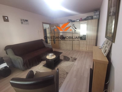 Apartament 4 camere decomandat Cetate, Parter,cu gradina!