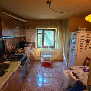 Apartament 4 camere etaj 2 decomandat zona Matei Basarab-Bucovina