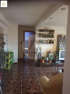 Apartament 4 camere etaj 4 decomandat zona Mircea Cel Batran acoperis tigla