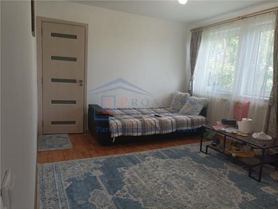 Apartament cu 2 camere, Centru, 2c7173