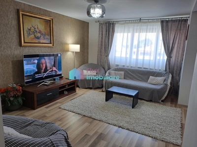 Apartament cu 3 camere 100 mp in zona ultracentrala