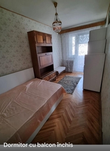 Apartament cu 3 camere cu 2 balcoane in bloc anvelopat