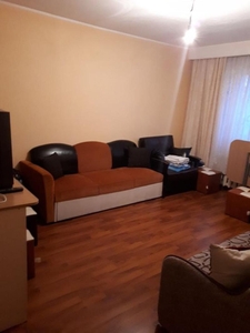 Apartament cu 3 camere in zona Inel II