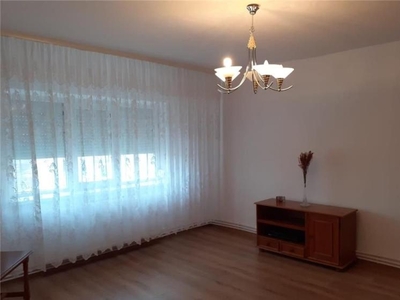 Apartament situat in zona INEL II