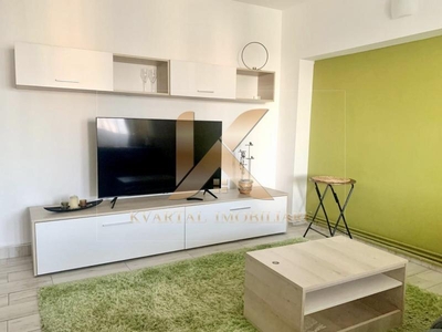 Apartament spatios 3 camere, 89 mp Zona Banu Maracine/Intim.