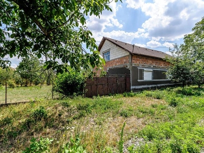 Casa de vanzare in Macea, la cativa pasi de Castelul Csernovics