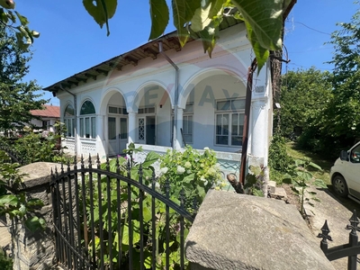 Casavila 4 camere vanzare in Vrancea, Campuri