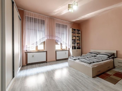 Apartament spatios 3 camere in Inima Aradului COMISION 0%