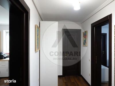 Vand apartament 3 camere Izvoare