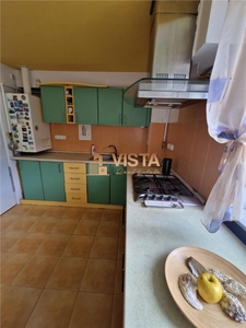 Apartament 3 camere, zona Racadau