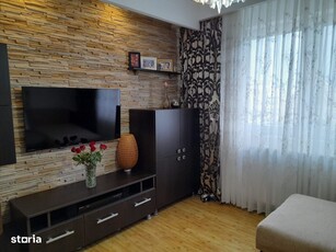 Apartament cu 3 camere de inchiriat in cartierul Luceafarul, Oradea