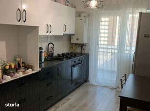 Apartament de inchiriat cu 3 camere in zona Dacia, Oradea