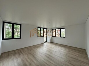 APARTAMENT 3 camere - Metrou Aparatori - GATA DE MUTAT