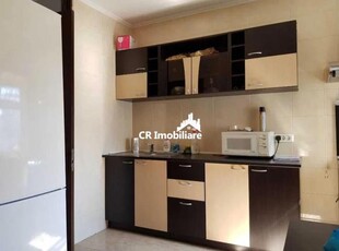 Apartament 3 camere, Obor