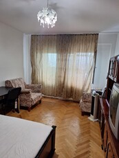 Apartament 3 camere - zona Copou