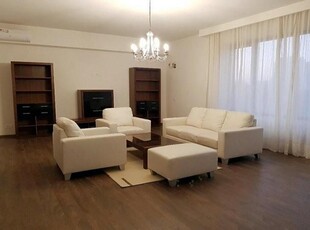 APARTAMENT 6 CAMERE