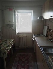 Apartament cu 2 camere decomandat, zona Alexandru cel Bun