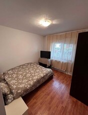 Apartament cu 2 camere decomandat, zona Targu Cucu