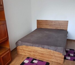 Apartament cu 2 camere - zona Podu Ros